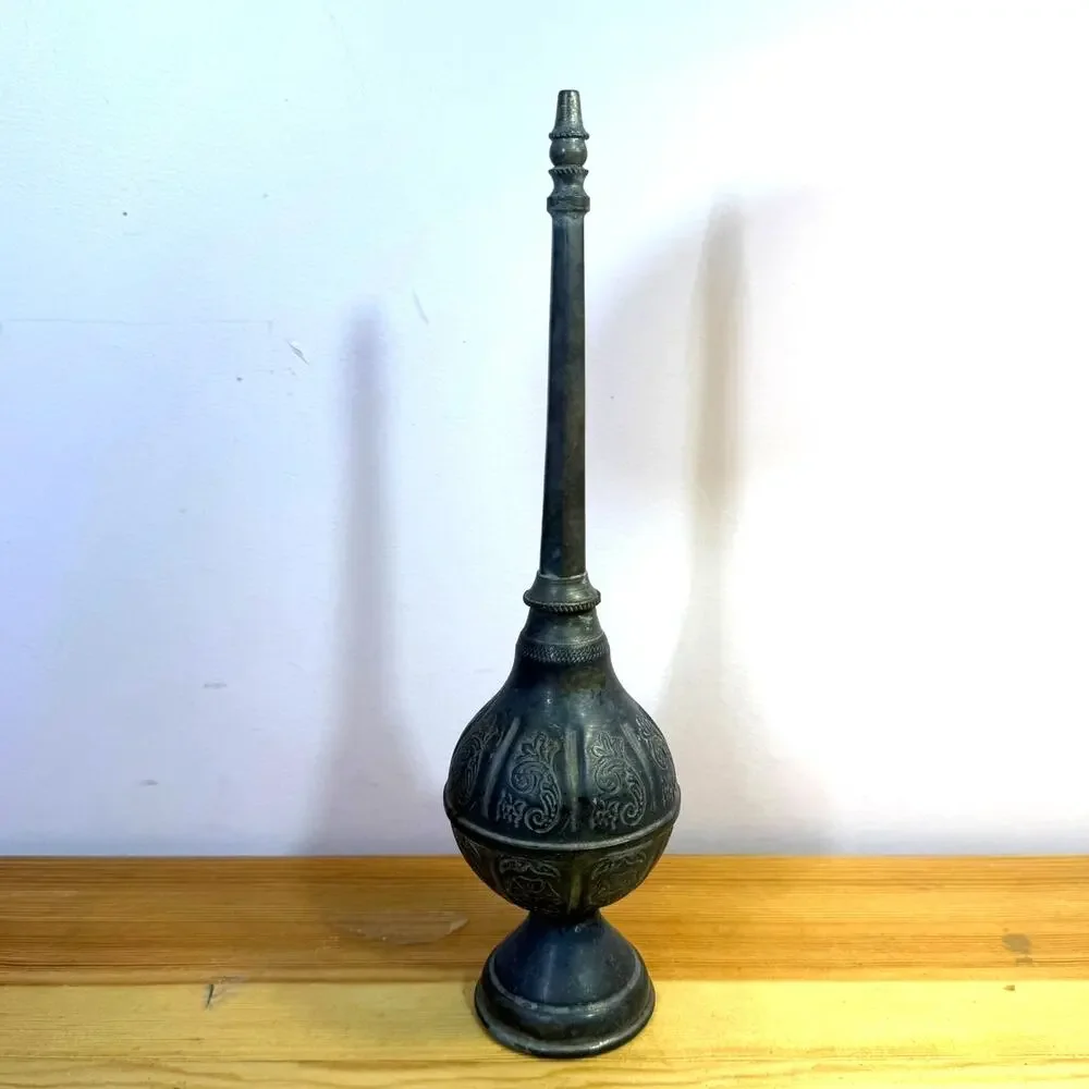 Vintage Indian Brass Rose Water Sprinkler Gulab Pash Engraved 10